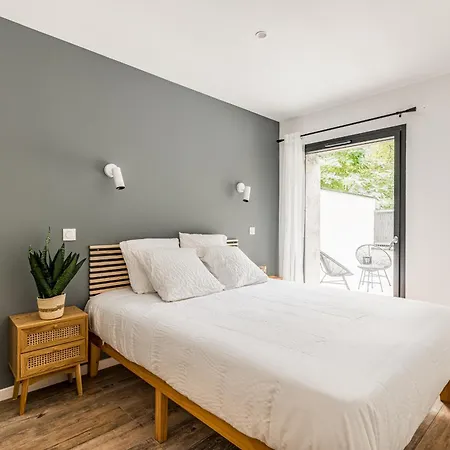 Chill Haven - Jacuzzi & Cinema - Queen Size - Parking - Terrasse Appartamento